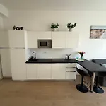 Appartement Stardust Padre Giuliani