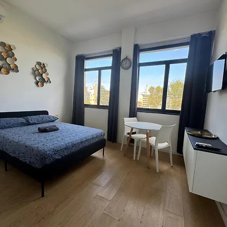 Stardust Padre Giuliani Apartman