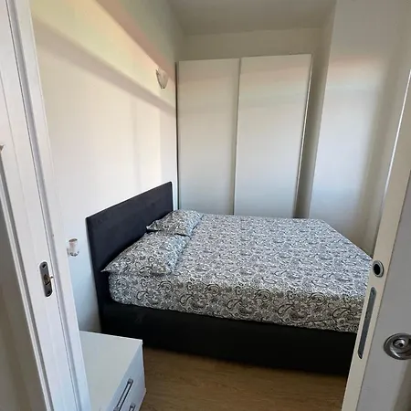 Stardust Padre Giuliani Apartman