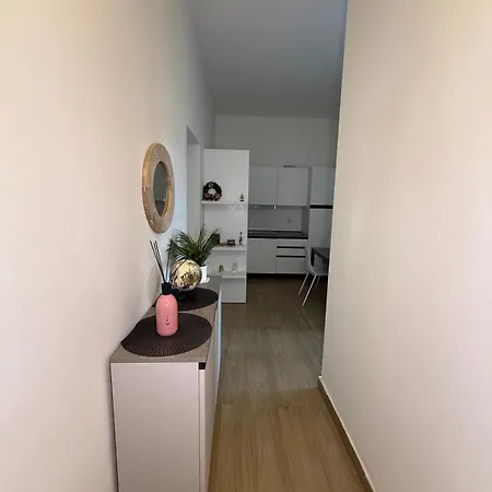 Stardust Padre Giuliani Apartman *